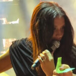 Ιουλία Καλλιμάνη: Η on stage αντίδρασή της όταν θαμώνας της έδωσε 100€ – «Είσαι τρελός ρε;»